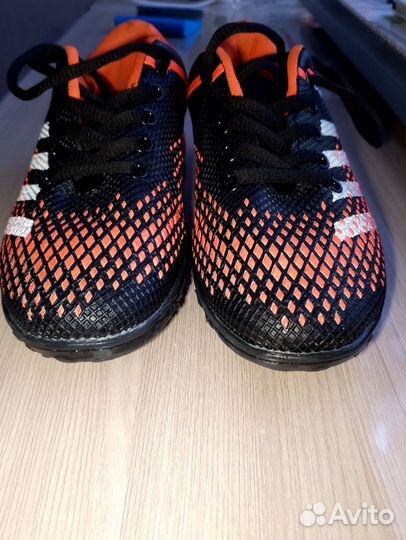 Детские футбольные бутсы 32 размер