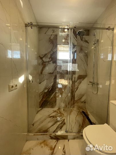 Монтаж и изготовление огорождений из стекла