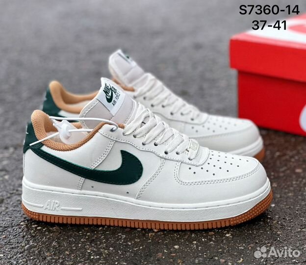 Кроссовки зимние