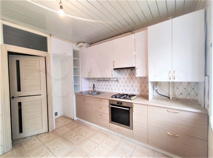 3-к. квартира, 67,7 м², 8/10 эт.