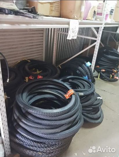 Велозапчасти в ассортименте