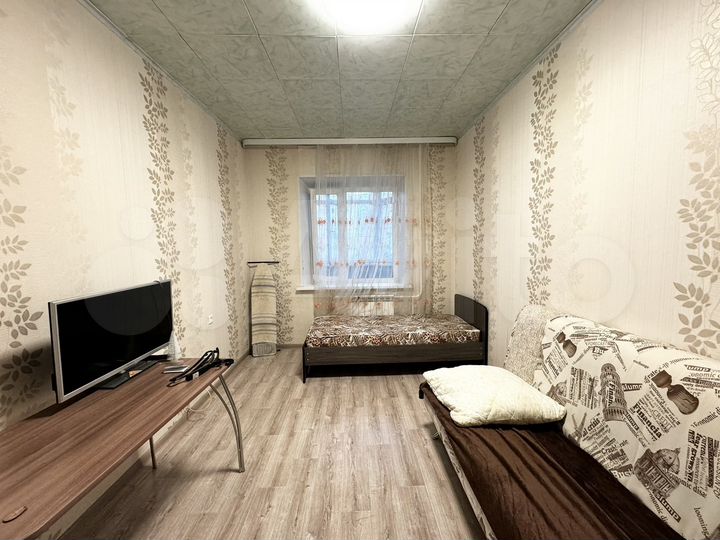 2-к. квартира, 54 м², 2/5 эт.