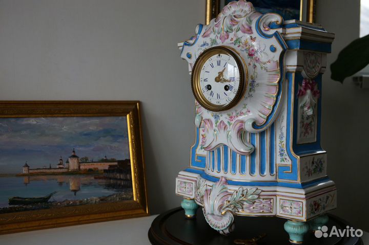 Часы Франция фарфоровые каминные