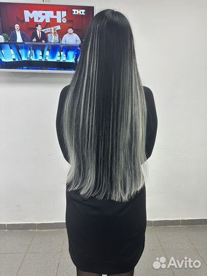 Наращивание цветных прядей