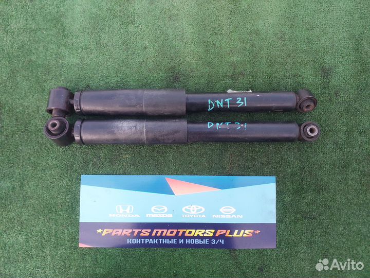 Задние амортизаторы Ниссан Икс-Трейл Т31