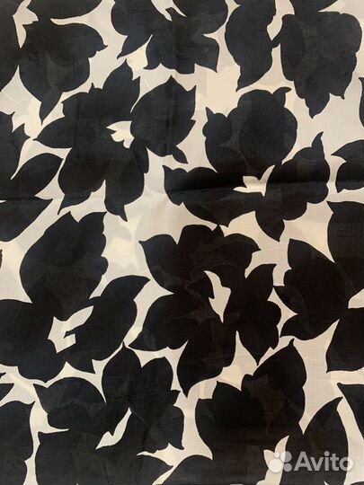 Отрезы шелковых тканей