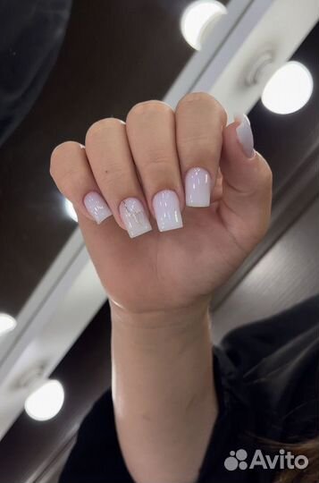 Маникюр на дому