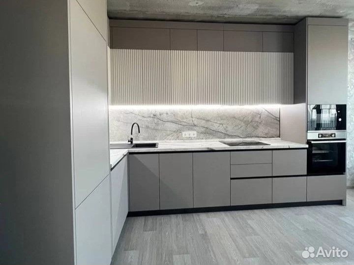 Кухня на заказ с установкой