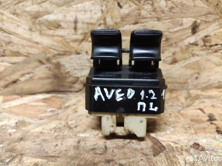 Блок управления подъемниками Chevrolet Aveo T250