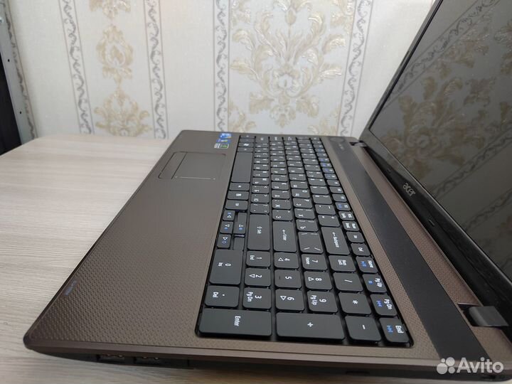 Ноутбук Acer в хорошем состоянии