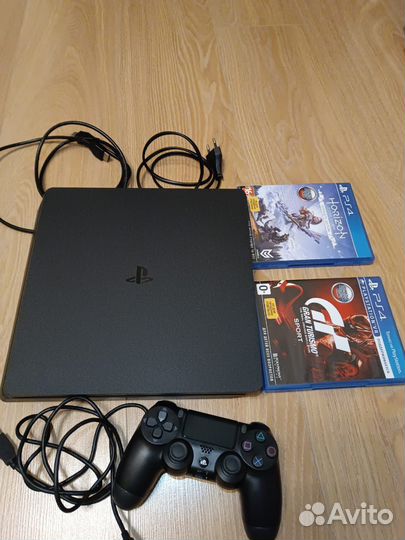 Sony PS4 Slim 1tb