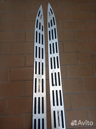 Накладки на пороги mercedes 167