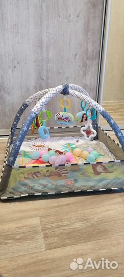 Развивающий коврик-манеж