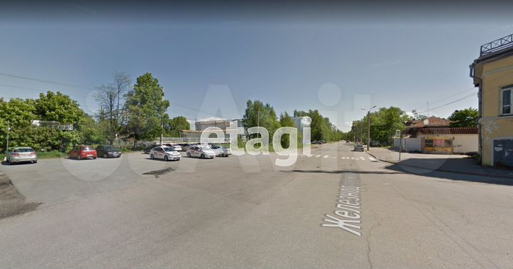 Сдам торговое помещение, 610 м²