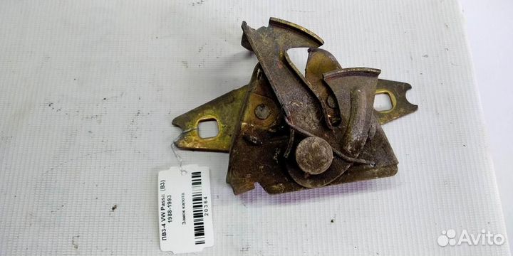 Замок капота volkswagen Passat B3