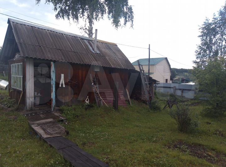 Дача 16 м² на участке 14 сот.