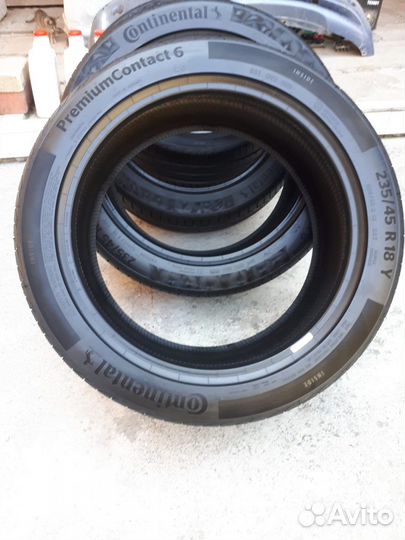 Continental PremiumContact 6 235/45 R18 94Y