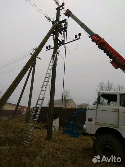 Установка опор лэп, автовышка, укладка кабеля