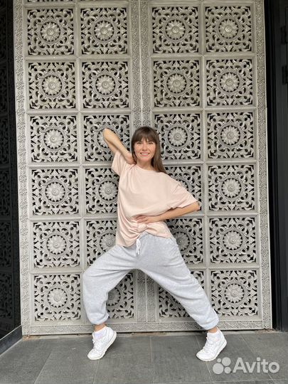 Преподаватель современных танцев