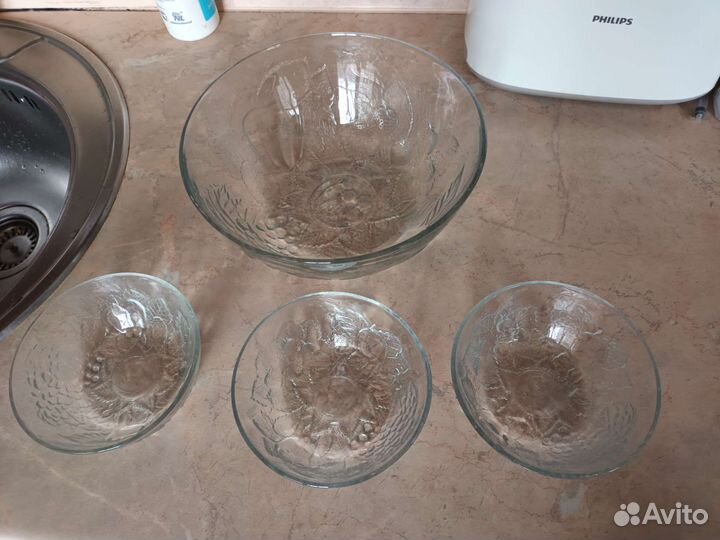 Набор столовой посуды новый