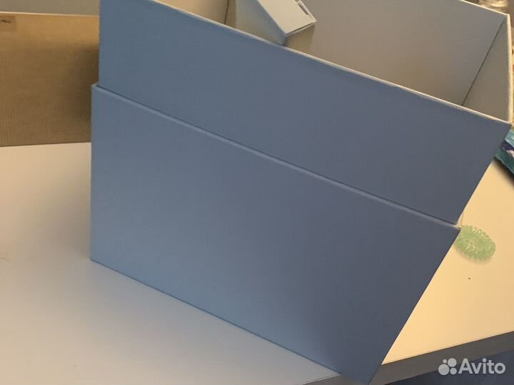 Коробка от Станции Яндекс Макс