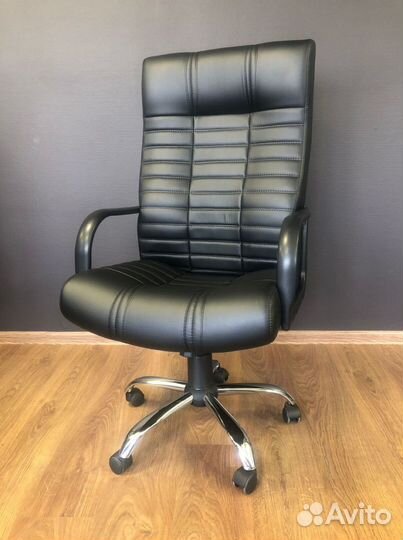 Офисное кресло от производителя