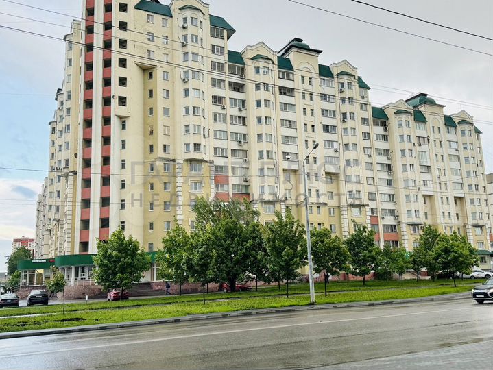 3-к. квартира, 92,5 м², 2/12 эт.