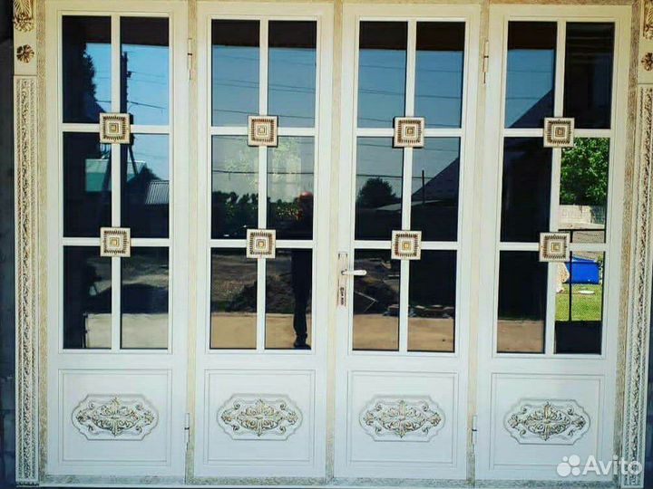 Кованая дверь входная