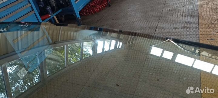 Б /у лобовое стекло Volvo s80/v70