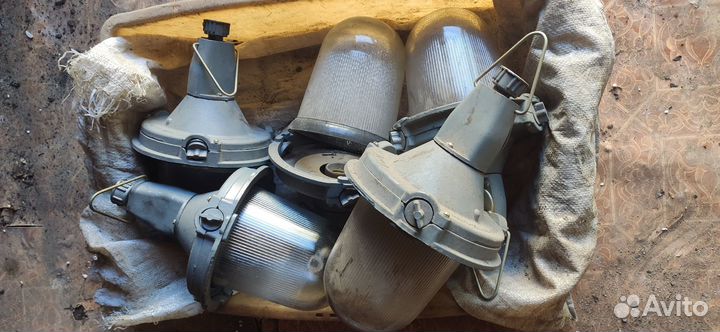 Светильник СССР уличный, пылевлагозащищённый