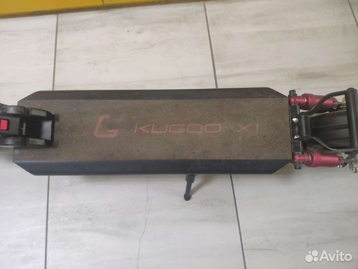 Электросамокат Kugoo X1