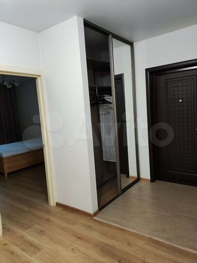 2-к. квартира, 54 м², 3/17 эт.