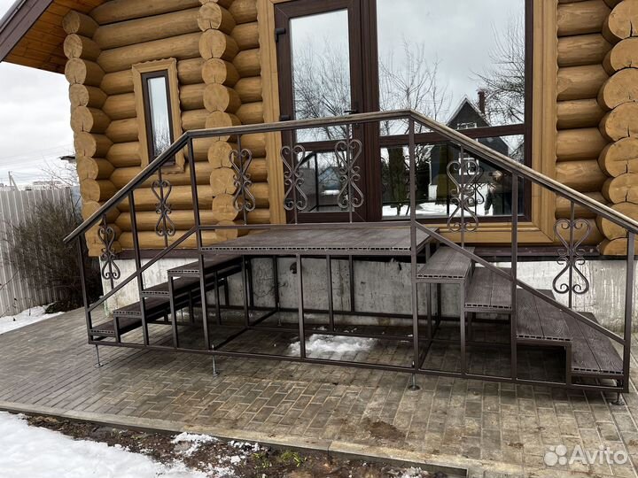 Уличное крыльцо для дома