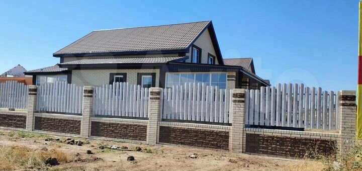 Дом 280 м² на участке 7 сот.