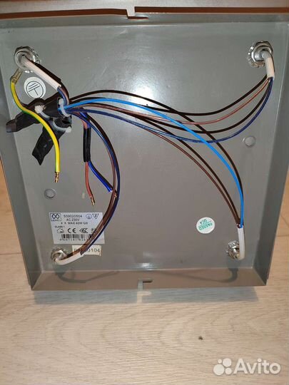 Лампа потолочная люстра квадратная