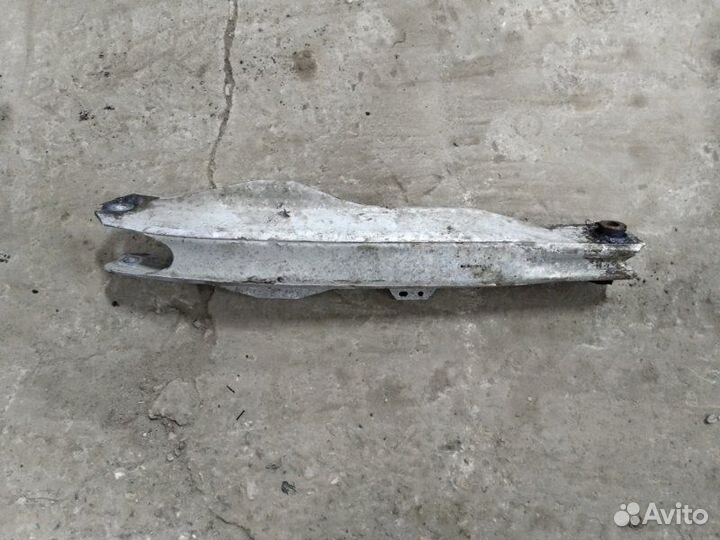 Рычаг задний нижний (под пружину) задний Opel