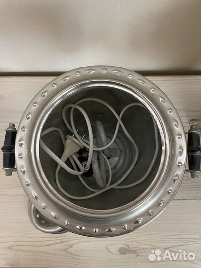 Чайник электрический новый