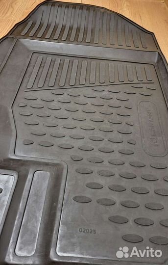 Автомобильные коврики резиновые Haval F7 и F7X