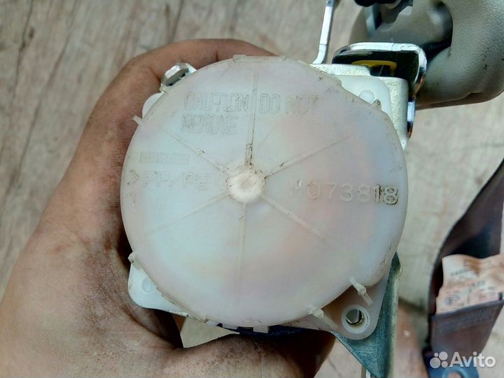 Suzuki SX4 Ремень безопасности передний левый Б/У