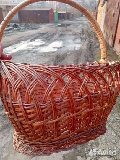 Корзина плетеная большая