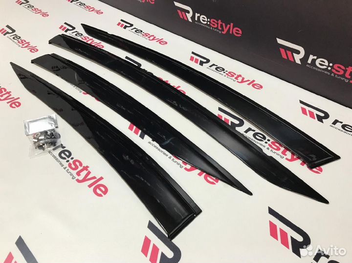 Ветровики Toyota Aqua Kanglong 2011-2019 Y2136