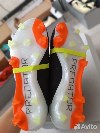 Бутсы adidas predator