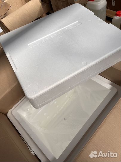 Термоконтейнер из пенопласта