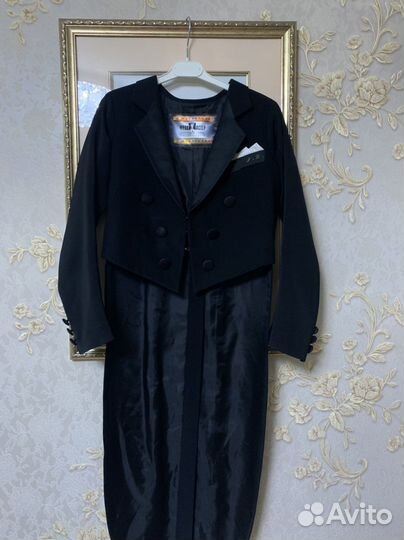 Фрак для бальных танцев