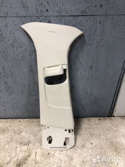 Обшивка центральной стойки левая Форд Куга 2