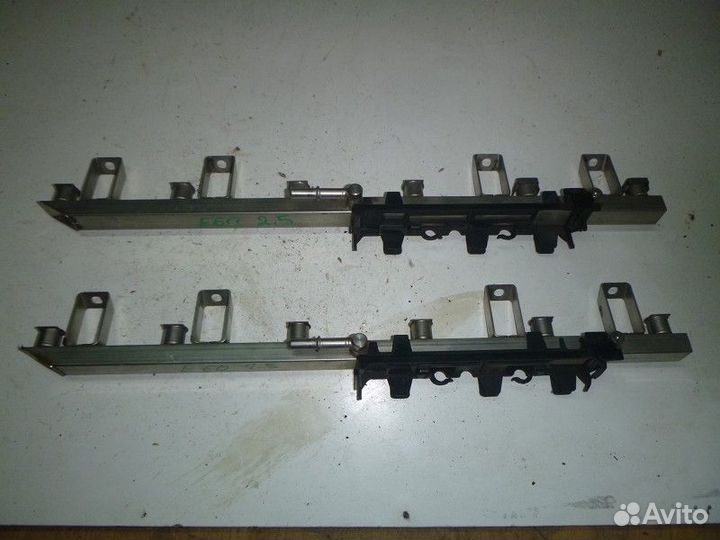 Рейка топливная (рампа) BMW E60/E61 2003