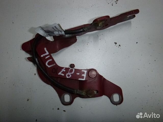 Петля капота левая BMW E87/E81 2004-2011