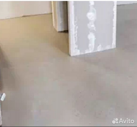 Стяжка полов и заливка двора