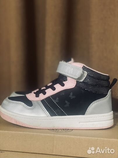 Ботинки для девочки