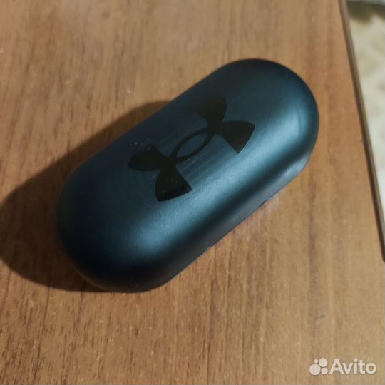 Беспроводные наушники jbl under armour